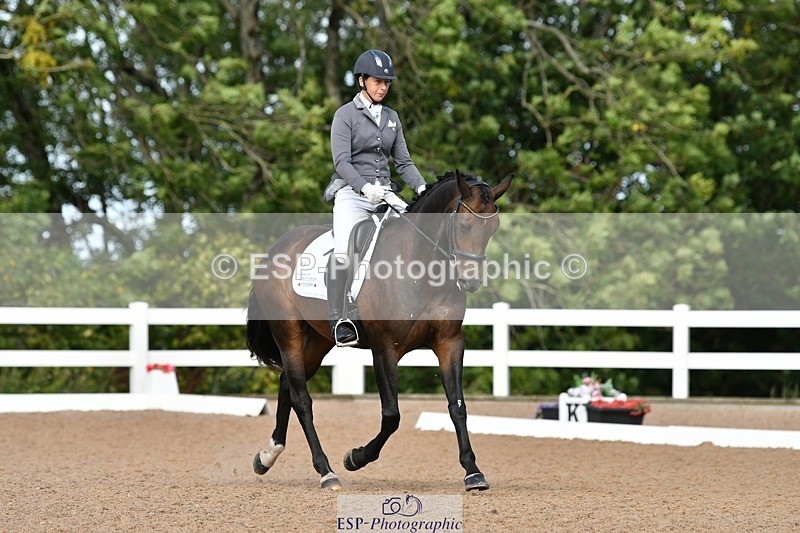 250906-104534-00728 - 096-Anna.JamesCaramia's.voice