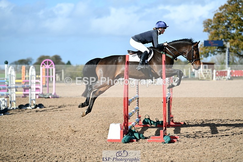 241026A-122042-01225 - SAT Cls 26+27 Club and Schools 90cm