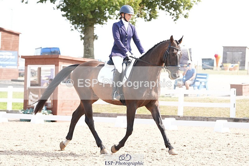 250817-105526-08436 - 096-Louisa.ChattingFirst.Mohican.II