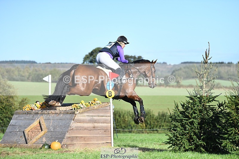 231022-110225-26166 - 229-HARTHILL.SAMBA-Charlotte.Rowe-XC