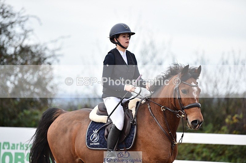 231203A-110116-00676 - Cls 3 Discovery & 90cm Open