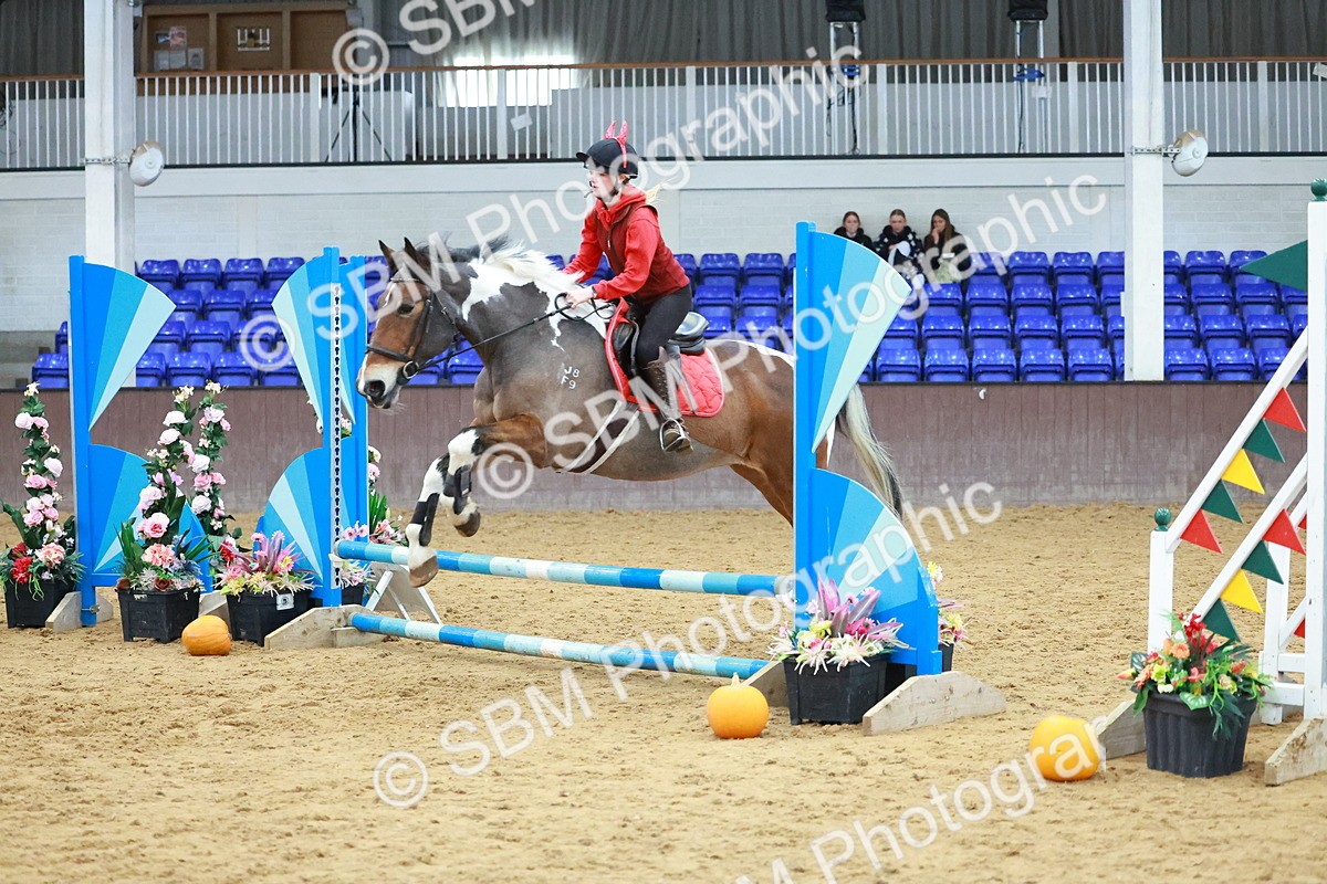 SBM_002751 - Class 4 - Pairs