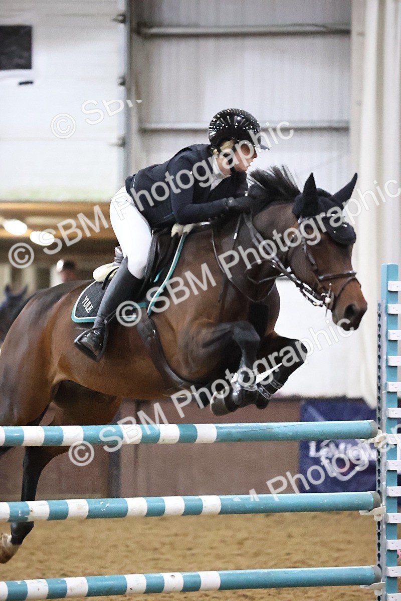 SBM_003784 - Class 12 - Senior Foxhunter 1.20m