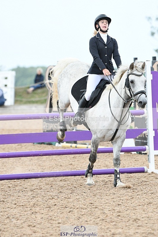 250807-113937-00734 - 1m Round 1