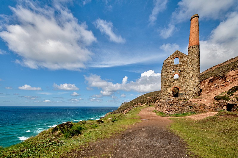 CW18  Towanroath Engine House on the Coast path in Cornwall - Special offer cards £1.25 each (minimum order 8). No extra postage
