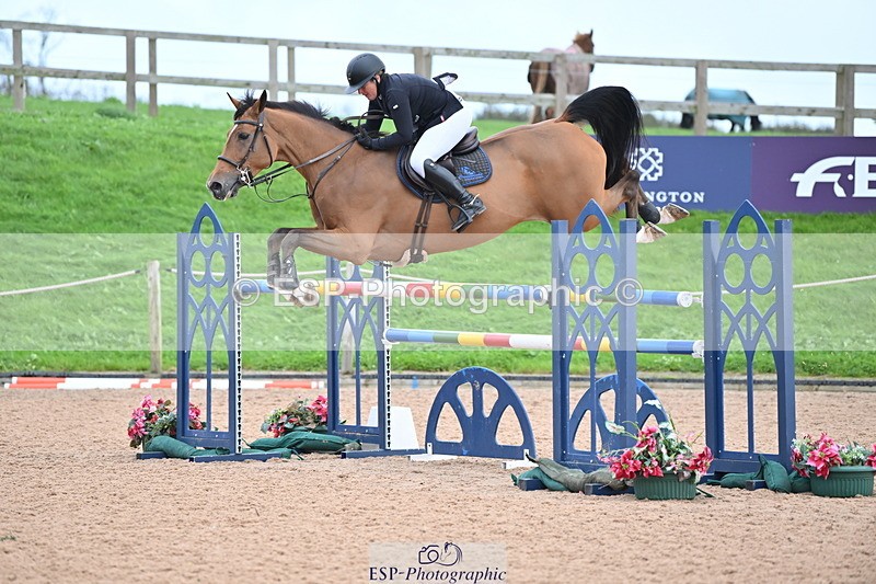 231013A-141949-02658 - Cls 9 Foxhunter & 1.20m Open