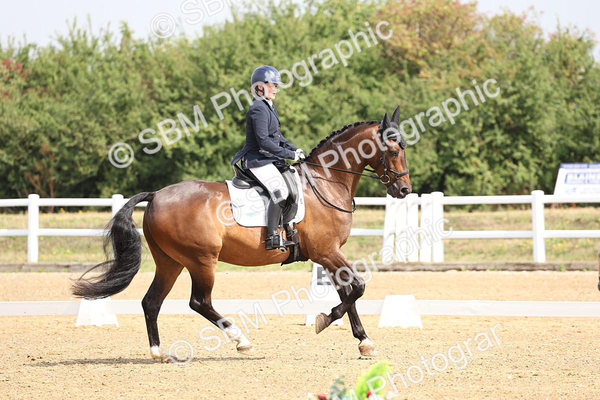 SBM_005724 - Class 6 - Novice 6 - 10.26-11.29