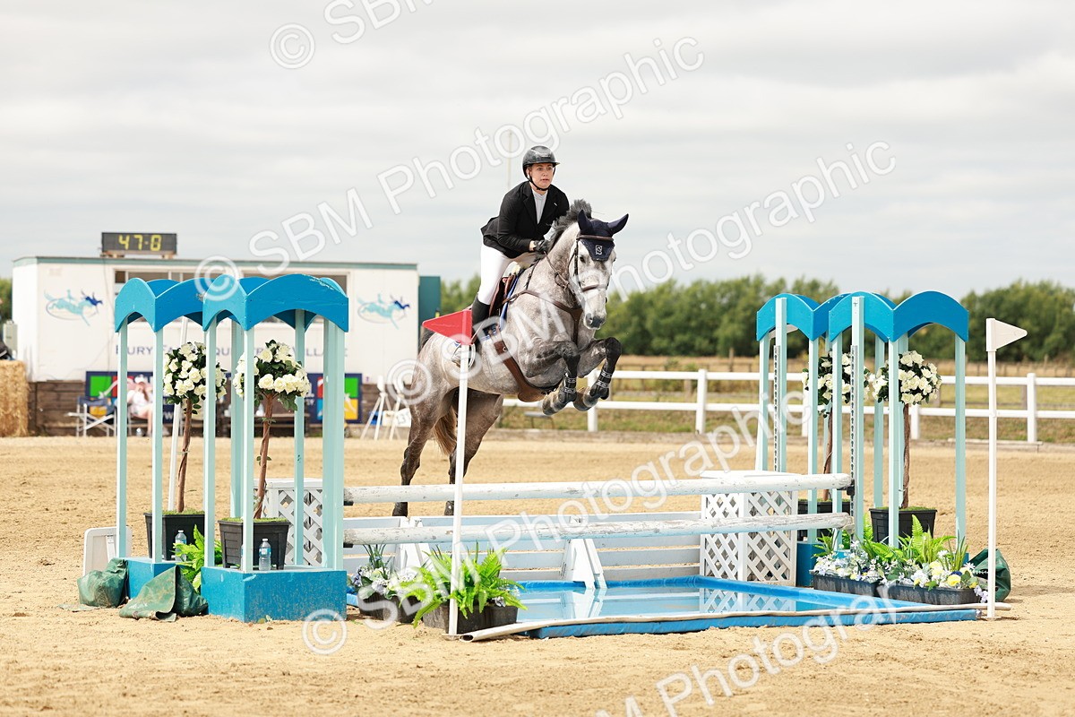 SBM_017396 - Class 21 - Senior Newcomers Championship 2d Rd