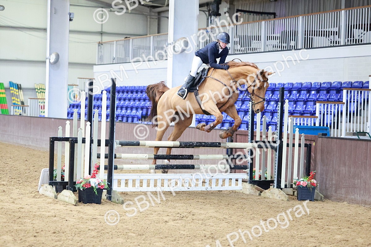 SBM_003096 - Class 10 - Nupafeed Supplements Senior Discovery/ 1m Open