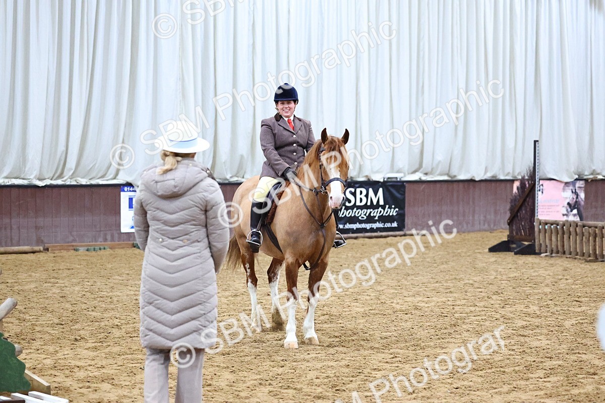 SBM_003155 - Class 35 - 60cm Training Stakes