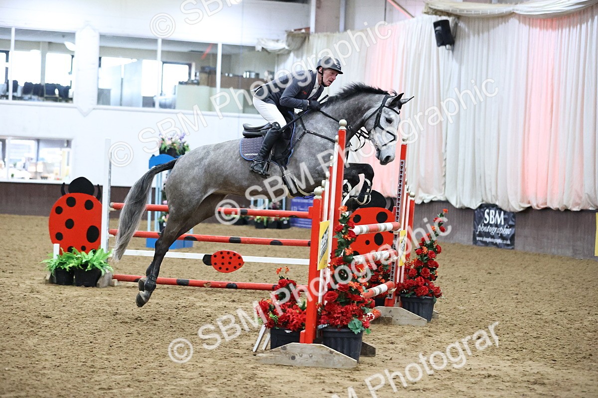 SBM_009862 - Class 23 - Senior Newcomers 1.10m