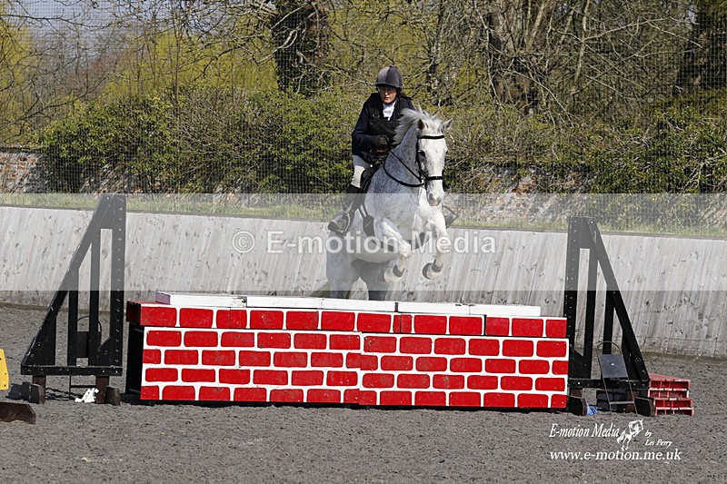 _EST2038 - Bourne Valley Riding Club Winter Showjumping 27/03/22