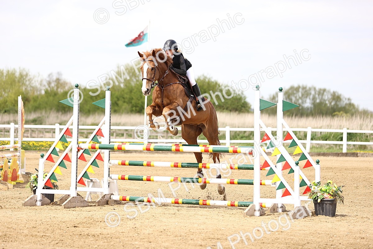 SBM_002257 - Class 11 - Senior newcomers - 1.10m