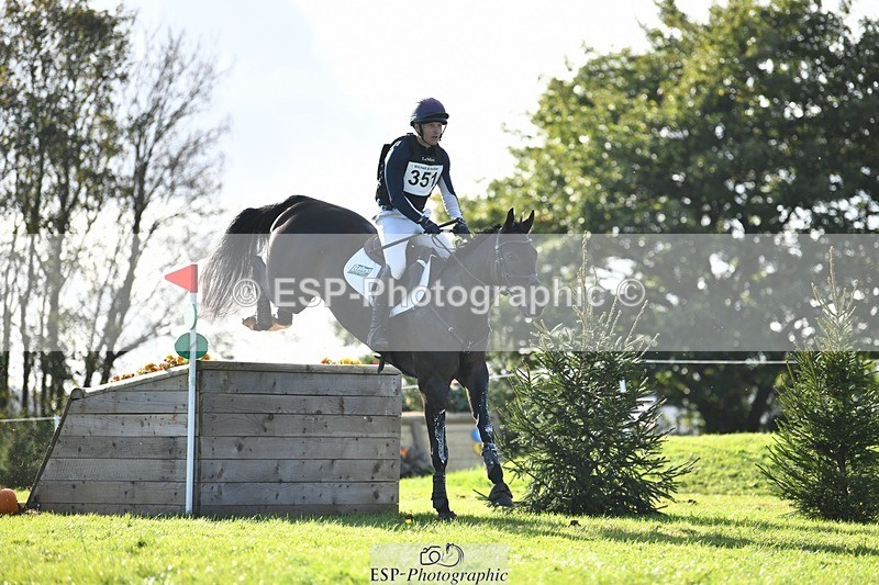 231022-150411-29118 - 351-MOONLIGHT.CHARMER-Aaron.Millar-XC