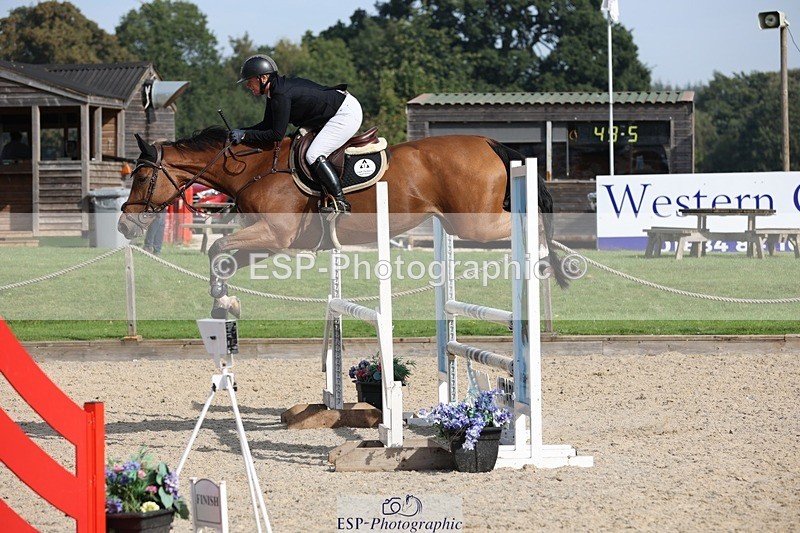 230908-102128-00409 - Cls 6 Snr British Novice & 90cm Open