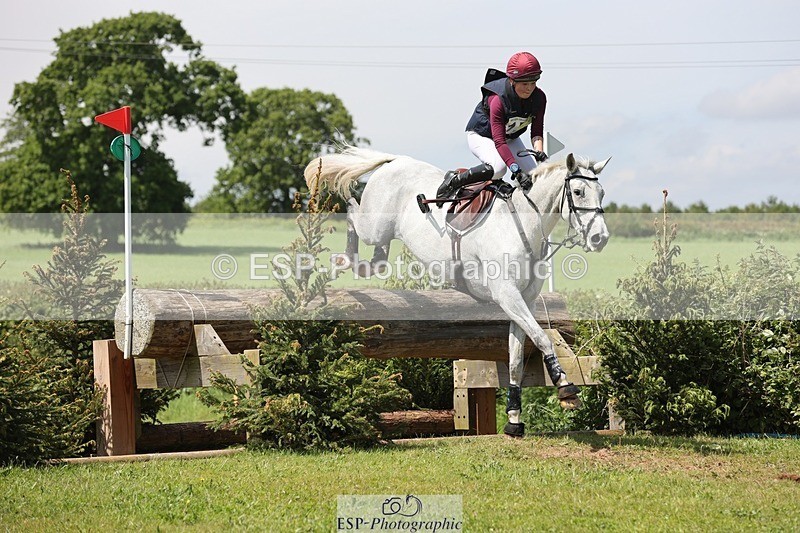 240525-134657-14495 - 156-JAG_WOMANIZER_LADY-Beatrice_Montgomerie