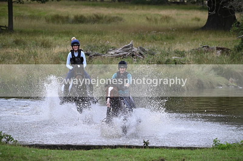 WJ7_3879 - Time at Water 12:52 to 13:22