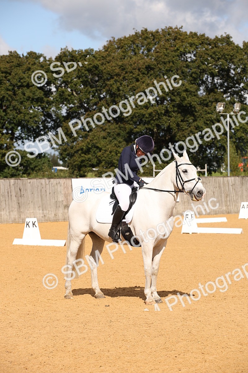 SBM_04264 - D2 Small Tour Championship Intro C