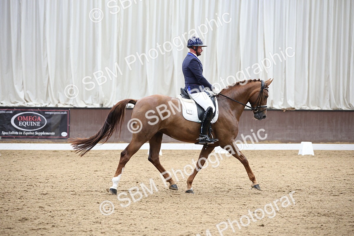 SBM_003156 - Class 5 - Novice 6 Gold - 11.41-12.51