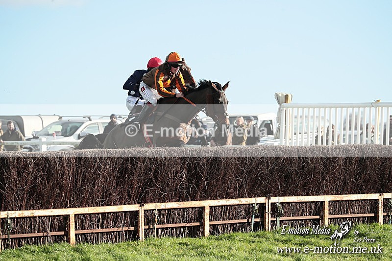 PtP 301125  0372 - Hursley Hambledon Point-to-Point Larkhill Racecourse 30/12/2025