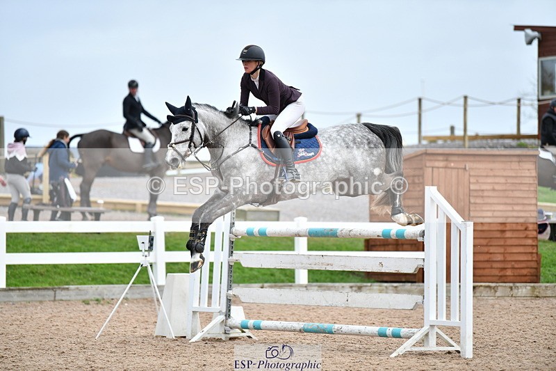240124A-141012-00779 - Cls 5 Foxhunter & 1.20m Open