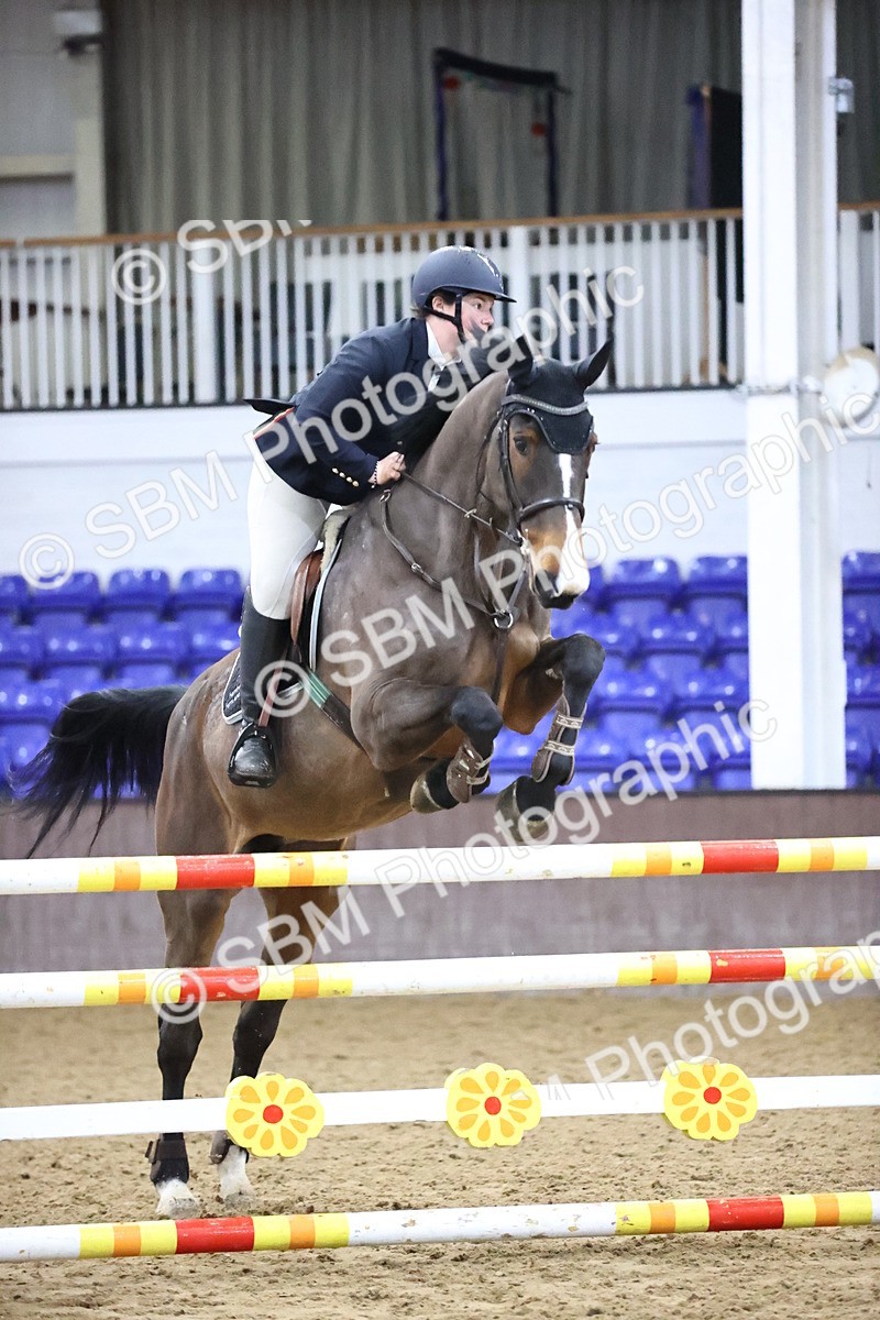 SBM_005726 - Class 17 - Senior Newcomers 1.10m