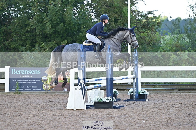 240912A-102235-00988 - Cls 8 Snr British Novice and 90cm Open