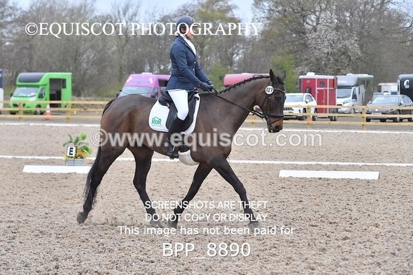 BPP_8890 - NOVICE 6