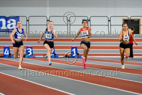 AgeInd25SAT-922033 - Track Female Set One