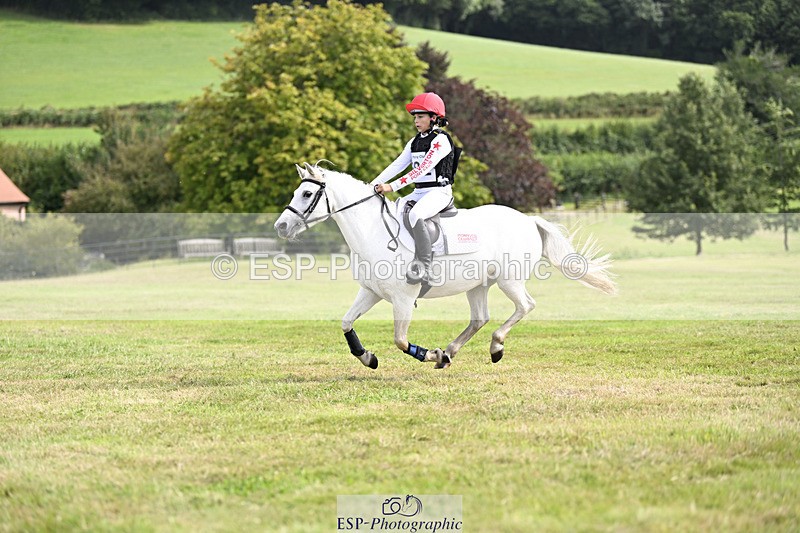 240825X-105207-31453 - 70cm XC 10.00 to 11.00