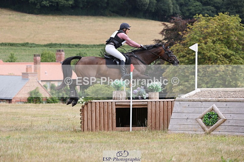 250802A-112940-01760 - B-066-Stephanie.Geran-DIDDY.BIT.CRAZY