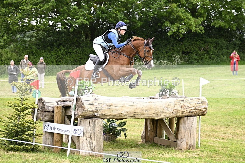 250524A-103754-09050 - A-061-Isabelle.Cook-EMERALD.KATIE