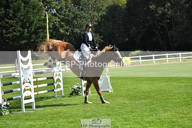 230908-113131-01149 - Cls 2 Snr Foxhunter & 1.20m Open