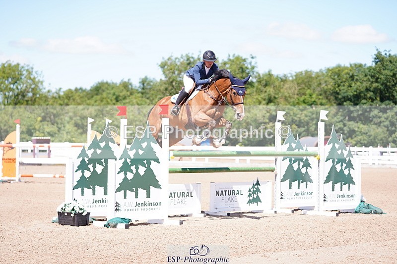 240721A-134104-18511 - Cls 32, YH 6 Yr Olds 1.30m