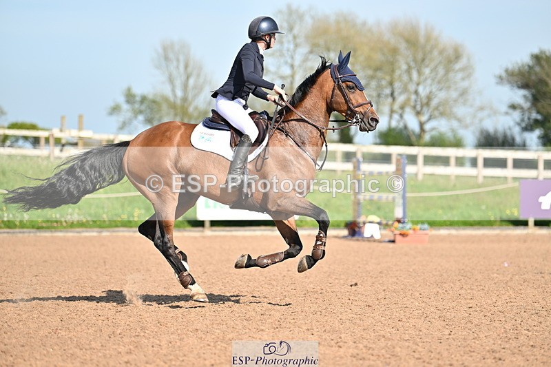 240510A-164902-09289 - Cls 24 National 1.40m Open