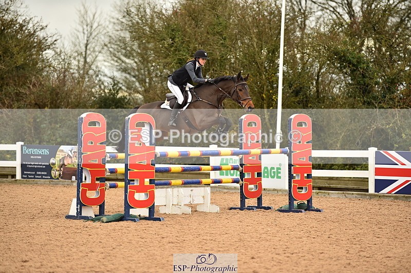 231122A-135546-00554 - Cls 5 Foxhunter & 1.20m Open