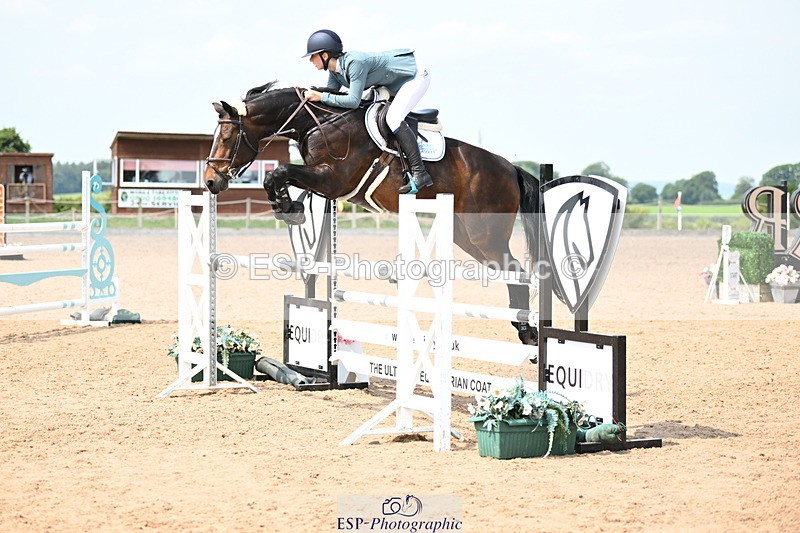 240801A-122926-01579 - Cls 3 Snr 1.20m Open