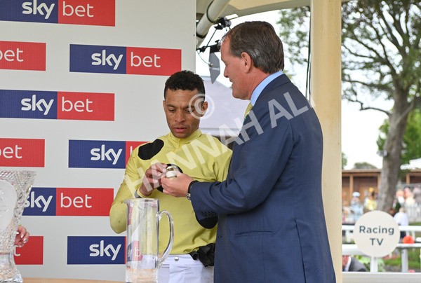 230825-026 King Of Cities - Race 1 1.50pm Sky Bet Strensall Stakes