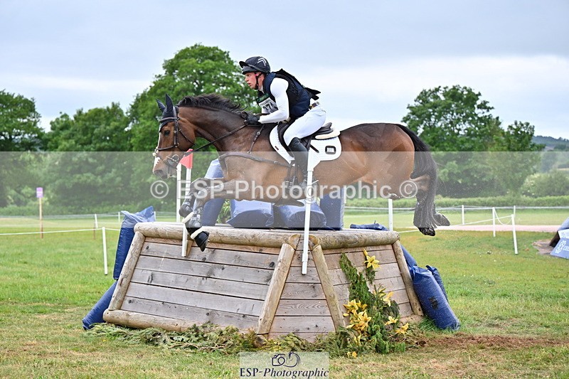 250524A-130712-10802 - B-371-Ben.Perry-FA.KARLA