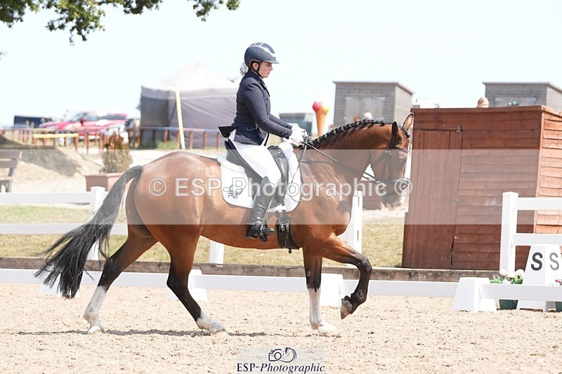 250817-130108-09217 - 162-Isabella.BalianBeechwood.Joey