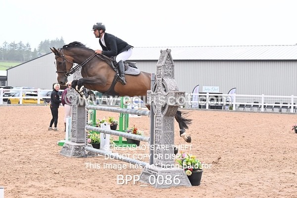 BPP_0086 - CLASS 24 SUN Redpost Equestrian Senior Foxhunter/1.20m Open