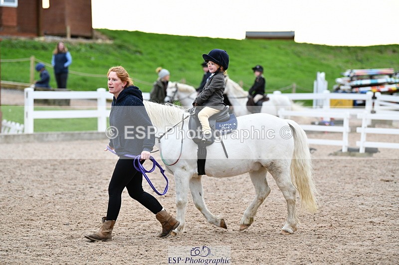 241013B-084850-00032 - Cls 1 Clear Round