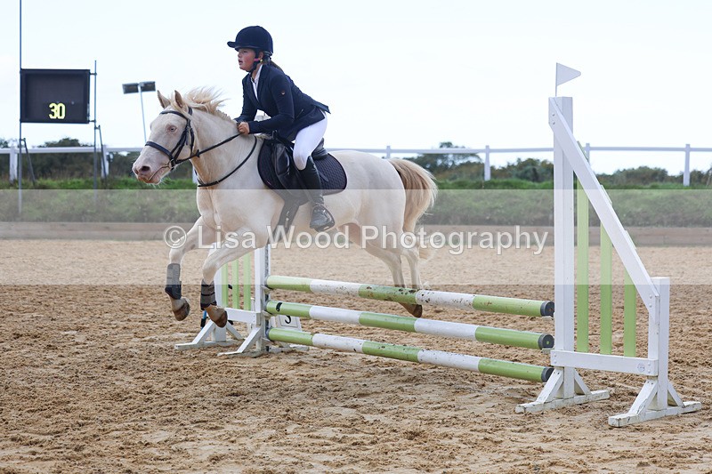 3E7A2938 - Class 4: 60cm Junior