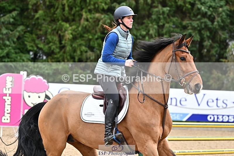 250201A-112112-00385 - Cls 02 Local Horse 100cm