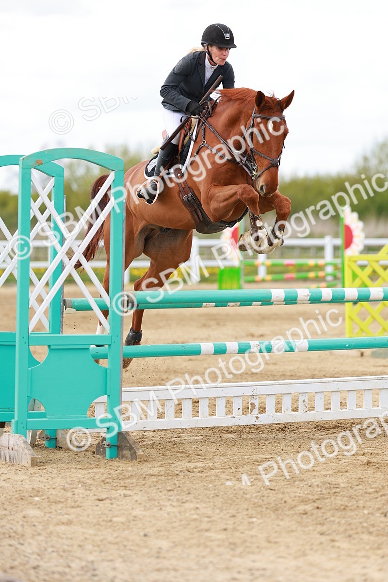 SBM_001979 - Class 4 - Senior Newcomers - 1.10m