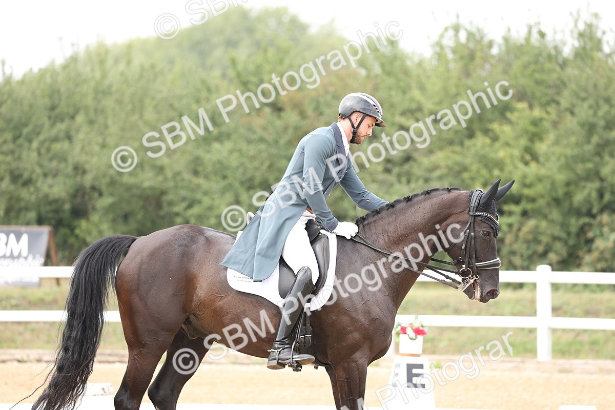 SBM_008364 - Class 10 - FEI INT I - 16.10-16.50