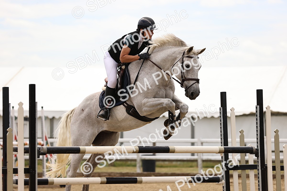 SBM_010506 - Class 9 - Senior Foxhunter - 1.20m Open