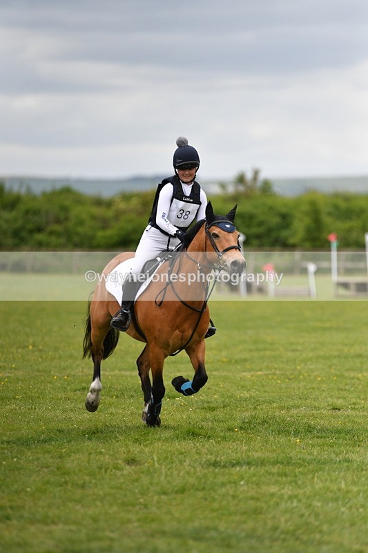 WJ5_3645 - Class 6 80cm