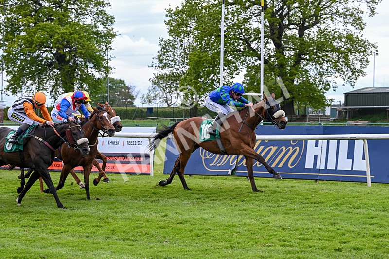 160526-Race 5-Military Leader-9845 - Race 5 4.12pm Sky Bet Extra Places Handicap