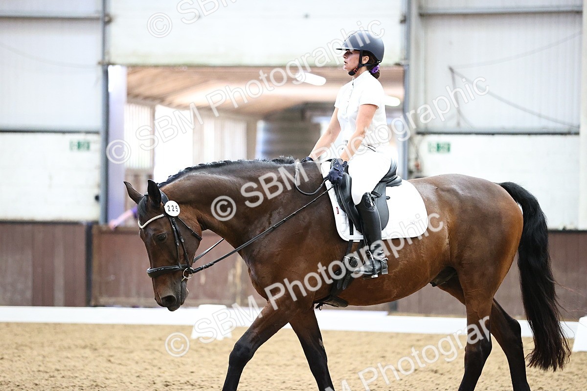 SBM_000895 - Novice 4 Warm Up